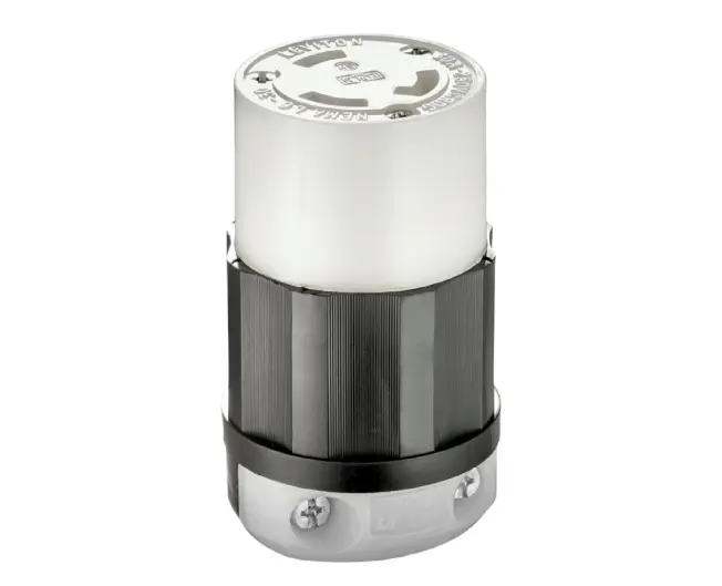 Tomas_Clavijas_MediaVuelta3_LevWD